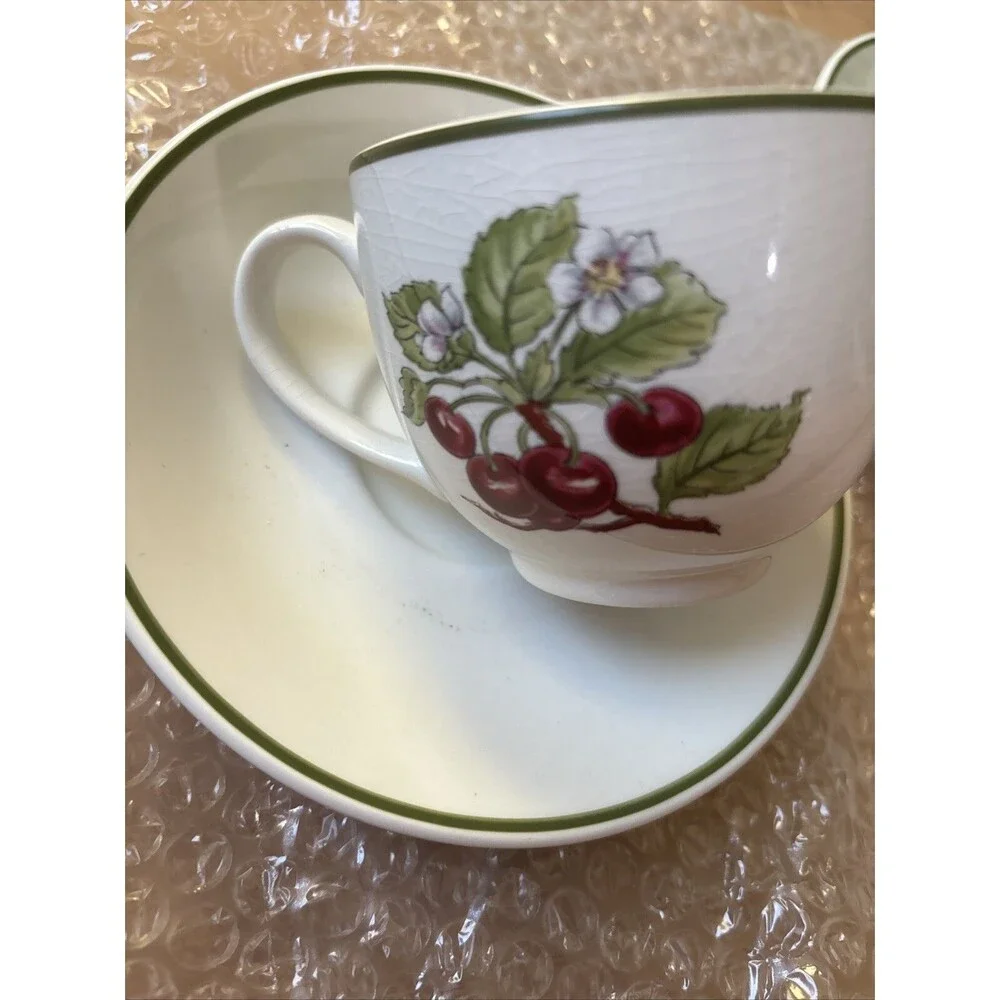 Tiffany & Co Staffordshire Gardens Tea Cup Saucer Pair Berries Made in England